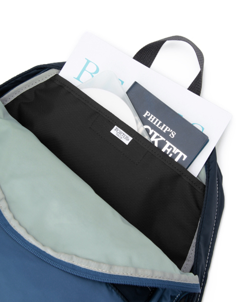 PORTER（ポーター）の「PORTER REEF DAYPACK LARGE <B印 YOSHIDA SELECT>（バックパック/リュック・メンズ・ブルー/ブラック/ベージュ/レッド・ONE SIZE）」の21枚目の写真