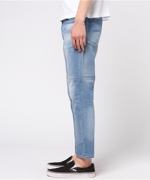 YANUK（ヤヌーク）の「YANUK MEN'S クロップド テーパード デニム