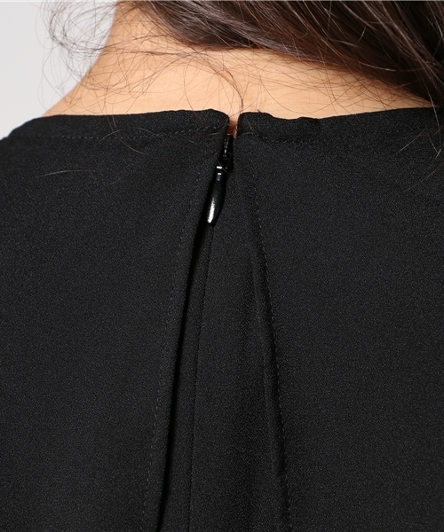 MERLOT（メルロー）の「ケープフリルオールインワン040-2776（つなぎ/オールインワン・レディース・オフホワイト/ブラック・L/M）」の15枚目の写真