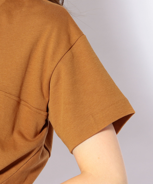 Khaju（カージュ）の「Khaju:ツイストジャージートップス（Tシャツ/カットソー・レディース・ブラック/キャメル・ONE SIZE）」の10枚目の写真