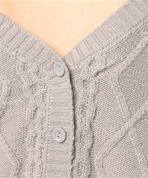 earth music&ecology（アースミュージックアンドエコロジー）の「・前後2wayケーブルニットプルオーバー（ニット/セーター・レディース・ライトグレー/パープル/ネイビー/アイボリー/マスタード/ライトベージュ・FREE）」の7枚目の写真