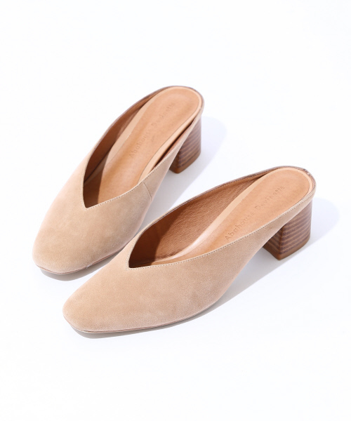 Abahouse Devinette(ドゥヴィネット)の「バブーシュサンダル(サンダル・レディース・ブルー/ベージュ/ダークブラウン・37/36/38)」の2枚目の写真