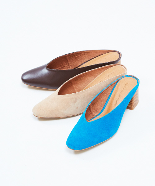 Abahouse Devinette(ドゥヴィネット)の「バブーシュサンダル(サンダル・レディース・ブルー/ベージュ/ダークブラウン・37/36/38)」の14枚目の写真