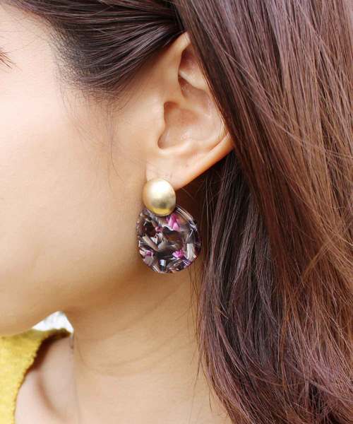 MODE ROBE(モードローブ)の「メタルボタンマーブルピアス(ピアス(両耳用)・レディース・ブラウン系その他/グレー系その他/グレー系その他2/ブルー系その他2/ブルー系その他/ブラウン系その他2・FREE)」の4枚目の写真