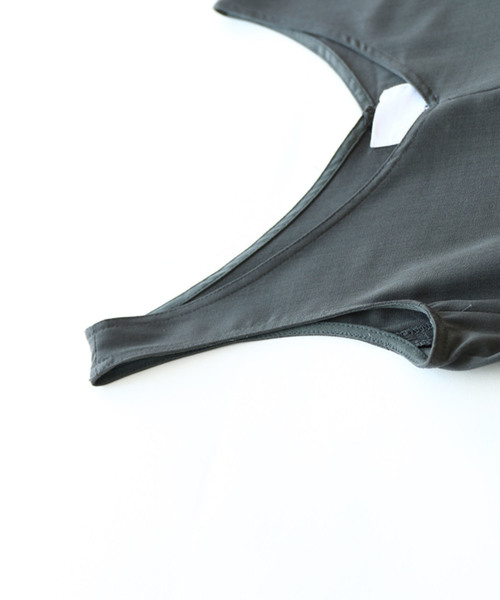 cawaii（カワイイ）の「大人カワイイ。細プリーツワンピース（グレー）。Vネックの上品見えノースリーブドレス（ワンピース・レディース・グレー・FREE）」の22枚目の写真