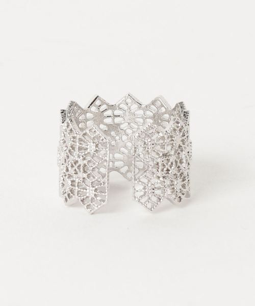 カヤ(カヤ)の「【カヤ】透かし花 幅広リング(リング・レディース・シルバー/ゴールド/ピンクゴールド・FREE)」の4枚目の写真