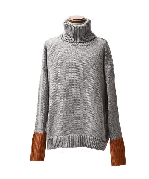 MinoriTY（マイノリティ）の「オーバーサイズ袖切り替えタートルネックニット（ニット/セーター・メンズ・グレー/ブラック/グリーン/テラコッタ・M/L）」の11枚目の写真