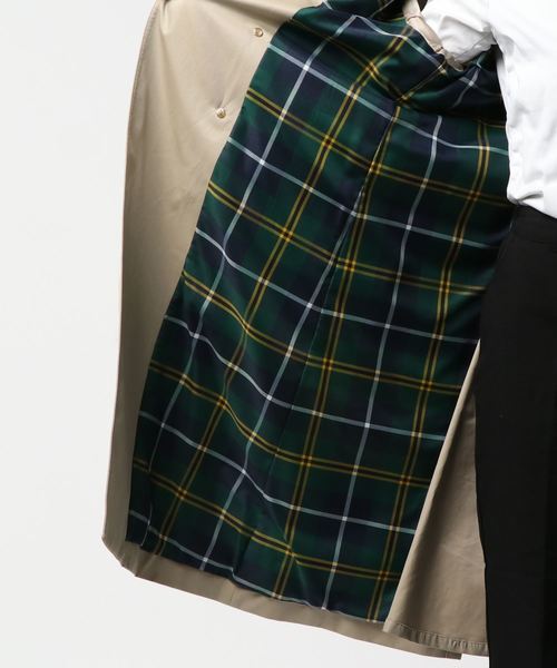 Traditional Weatherwear(トラディショナルウェザーウェア)の「TRADITIONAL WEATHERWEAR 91919012(トレンチコート・レディース・ベージュ・34)」の2枚目の写真