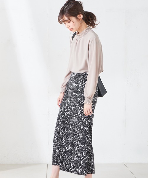 natural couture（ナチュラルクチュール）の「小花柄マーメイドフレアスカート（スカート・レディース・ブラック/ベージュ/グリーン/イエロー/クリーム/ラベンダー/ブラック系その他・FREE）」の9枚目の写真