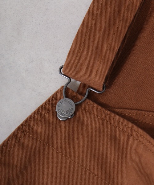 FREE GATE（フリーゲート）の「FREE GATE ワイドシルエット スラブデニム/カツラギ  オーバーオール サロペット（サロペット/オーバーオール・メンズ・ブルー/ダークインディゴブルー/ブラウン/アイボリー/ブラック/ストライプ・S/M/L/XL/XS/LL/SS）」の10枚目の写真