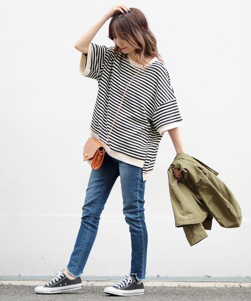 Girly Doll(ガーリードール)の「ボーダー柄ビックトレーナー(Tシャツ/カットソー・レディース・ブラック系その他/イエロー/ブラック/イエロー系その他/グリーン系その他/グリーン/キャメル/ブルー/イエロー系その他2/グレー/ピンク/グレー系その他/ピンク系その他/グリーン系その他2/カーキ/ブルー系その他・FREE)」の17枚目の写真