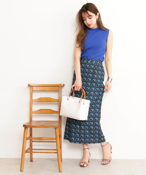 N.（N. Natural Beauty Basic）（エヌエヌナチュラルビューティーベーシック）の「アフリカンプリントタイトマキシスカート（スカート・レディース・ブルー系その他/オレンジ系その他・MEDIUM）」の12枚目の写真