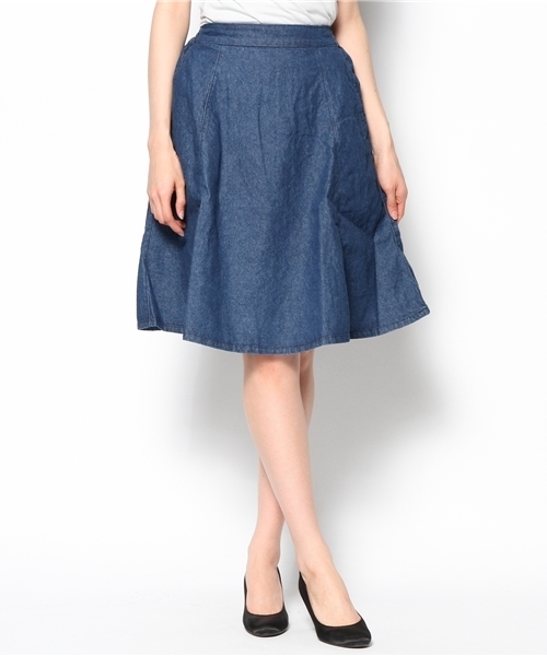 WEGO（ウィゴー）の「WEGO/デニムミドルフレアスカート（デニムスカート・レディース・ブルー系その他/インディゴブルー/ホワイト・FREE）」の2枚目の写真