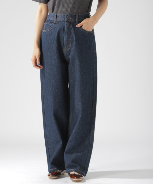 BAYFLOW（ベイフロー）の「ルーズストレートデニム 19AW（デニムパンツ・レディース・オフホワイト/ネイビー/ブラック/ブルー・MEDIUM/LARGE/SMALL）」の3枚目の写真