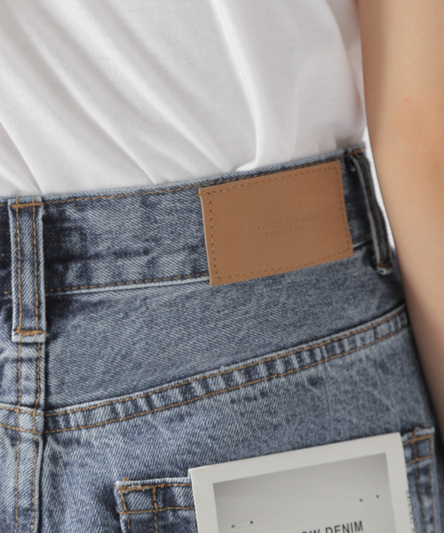 BAYFLOW（ベイフロー）の「ルーズストレートデニム 19AW（デニムパンツ・レディース・オフホワイト/ネイビー/ブラック/ブルー・MEDIUM/LARGE/SMALL）」の20枚目の写真