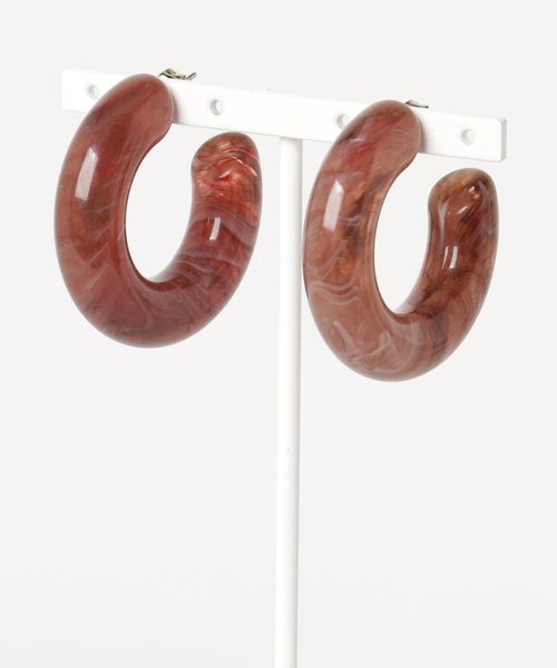 LINFA　（リンファ）の「【LINFA】カラーフープピアス（ピアス（両耳用）・レディース・ブラウン/オレンジ/マスタード/ブラック・FREE）」の3枚目の写真