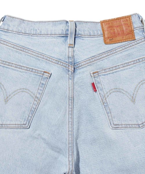 セール】501(R) CROP DIBS W/ TAPE（デニムパンツ）｜Levi's