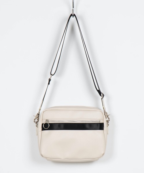 WEGO（ウィゴー）の「WEGO/リングポイントフェイクレザーミニショルダーバッグ（ショルダーバッグ・レディース・ホワイト/ブラック/ベージュ/その他1/その他2・FREE）」の13枚目の写真