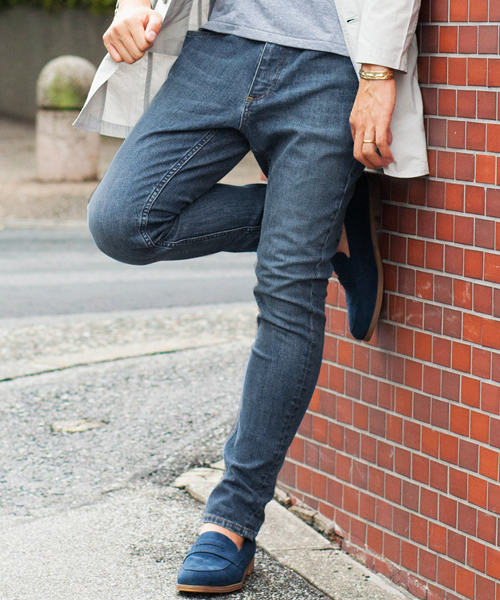 BEAUTY&YOUTH UNITED ARROWS(ビューティーアンドユースユナイテッドアローズ)の「【WEB限定】by ∴ シェービング デニム スキニー パンツ◆(デニムパンツ・メンズ・ネイビー/ライトブルー・MEDIUM/SMALL/X-LARGE/LARGE)」の5枚目の写真