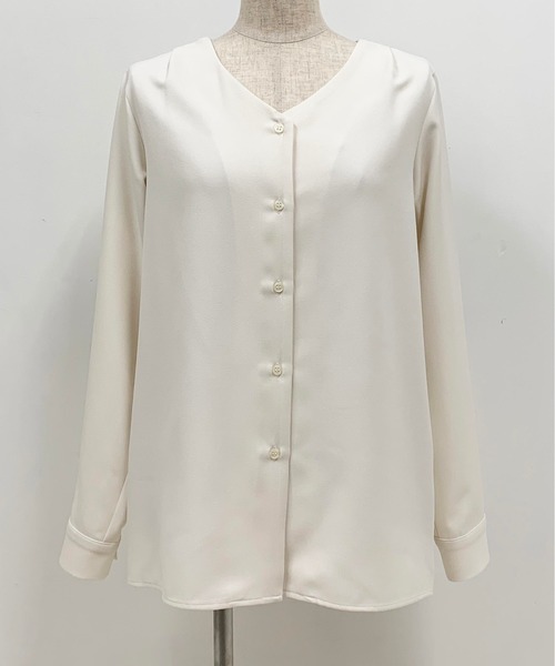 BE NEAT（ビーニート）の「【日本製】Vネックカーディガン風シャツ（シャツ/ブラウス・レディース・オフホワイト/イエロー・M）」の11枚目の写真