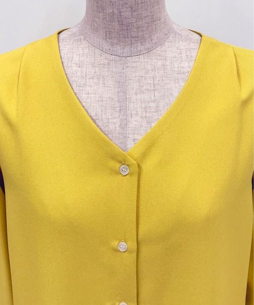 BE NEAT（ビーニート）の「【日本製】Vネックカーディガン風シャツ（シャツ/ブラウス・レディース・オフホワイト/イエロー・M）」の15枚目の写真