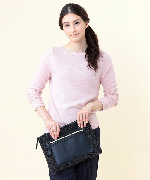 B:MING by BEAMS（ビーミングバイビームス）の「□ビーミング by ビームス / ボアクラッチ（クラッチバッグ・レディース・オフホワイト/ブラック/ベージュ・ONE SIZE）」の3枚目の写真