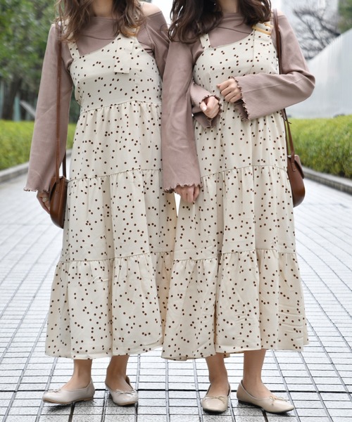 PairPair（ペアペア）の「無地＆花柄＆ドット柄ティアードジャンパースカート（ジャンパースカート・レディース・ブラック/ベージュ/モカ/ライトベージュ・FREE）」の3枚目の写真