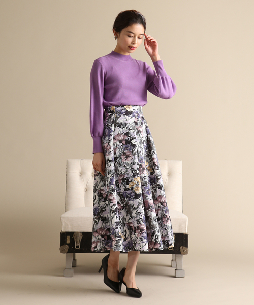 Tiara（ティアラ）の「ペインティングフラワータックフレアス（スカート・レディース・ブラック/パープル・S/M/L）」の10枚目の写真