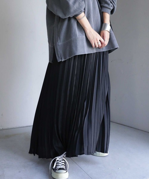 antiqua(アンティカ)の「プリーツスカート(スカート・レディース・ブラック/キャメル/グリーン・FREE)」の5枚目の写真