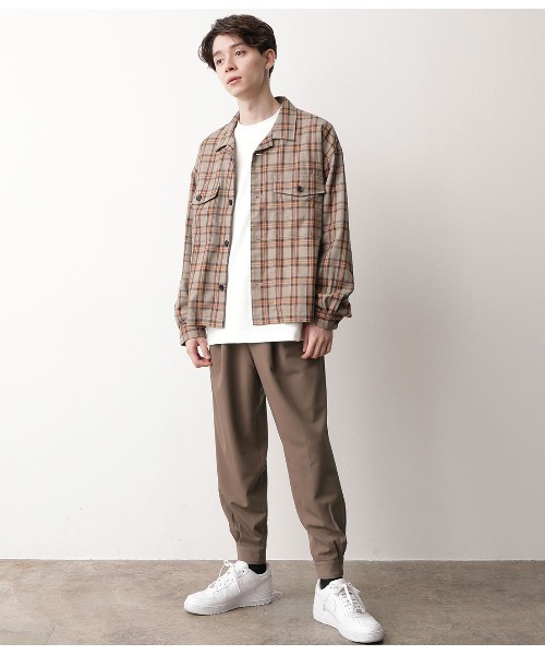 JUNRED(ジュンレッド)の「ドレープカフスジョガーPT(その他パンツ・メンズ・ブラック/ダークブラウン・S/M/L)」の6枚目の写真