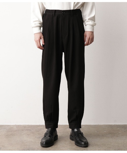 JUNRED(ジュンレッド)の「ドレープカフスジョガーPT(その他パンツ・メンズ・ブラック/ダークブラウン・S/M/L)」の16枚目の写真