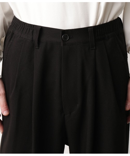 JUNRED(ジュンレッド)の「ドレープカフスジョガーPT(その他パンツ・メンズ・ブラック/ダークブラウン・S/M/L)」の11枚目の写真