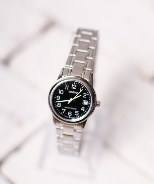 CASIO(カシオ)の「★CASIO(カシオ)★クラシックドレス カラーフェイス(アナログ腕時計・レディース・ブラック/ブルー/シルバー/ピンク/シルバー系その他/シルバー系その他2/ブラック系その他/ブラック系その他2/ネイビー・FREE)」の2枚目の写真