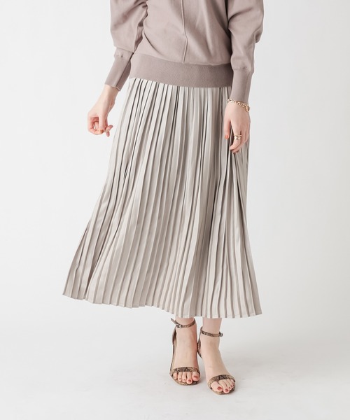 セール 光沢のあるサテン生地が上品な印象 サテンプリーツスカート スカート Un Dix Cors アンディコール のファッション通販 Zozotown