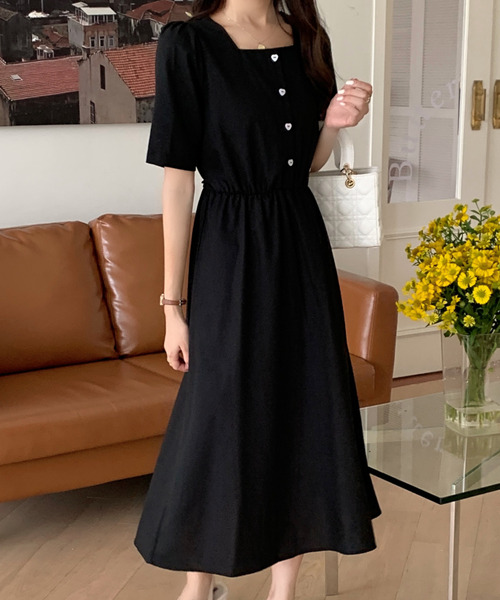 emi+（エミプラス）の「ウエストベルト付きスクエアネック ロングシャツワンピース（シャツワンピース・レディース・ホワイト/ネイビー/ブルー/ライトグリーン/グリーン/オレンジ/グレー/ブラウン/ベージュ/ブラック・S/M/L）」の3枚目の写真