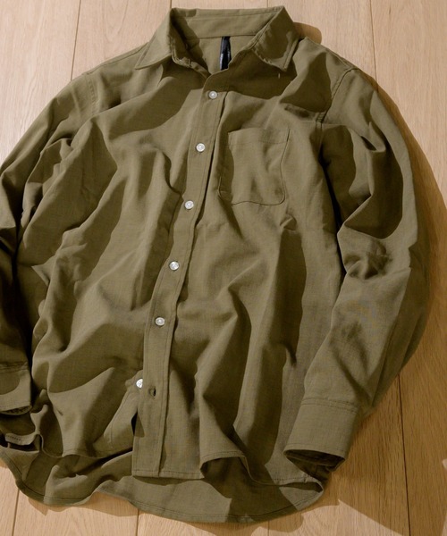 JOHN'S CLOSET(ジョンズクローゼット)の「【i】ポリエステルラミーレギュラーカラー長袖シャツ(シャツ/ブラウス・メンズ・ブラック/ベージュ/カーキ/ネイビー/ホワイト・LARGE/X-LARGE/MEDIUM)」の2枚目の写真