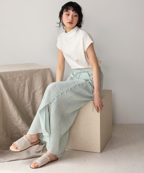 Bab（バブ）の「USコットンモックネックフレンチＴシャツ（Tシャツ/カットソー・レディース・チャコールグレー/ブラック/パープル/ミント/グレー系その他/ブラウン/オフホワイト/オレンジ/ブルー・FREE）」の14枚目の写真
