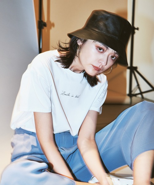 Avvenente（アベネンテ）の「【Avvenente】ハンドライティングTシャツ（Tシャツ/カットソー・レディース・ブラック/オフホワイト・M）」の12枚目の写真