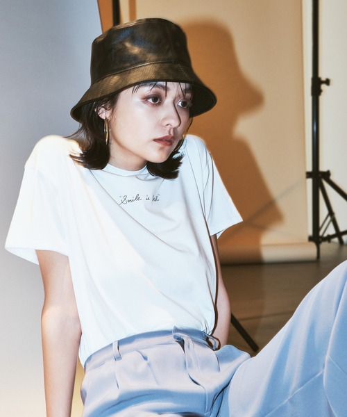 Avvenente（アベネンテ）の「【Avvenente】ハンドライティングTシャツ（Tシャツ/カットソー・レディース・ブラック/オフホワイト・M）」の8枚目の写真