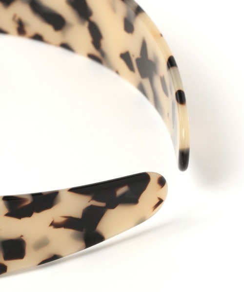 Me%(ミィパーセント)の「アセチフトハバカチューシャ(カチューシャ・レディース・ベージュ・FREE)」の6枚目の写真