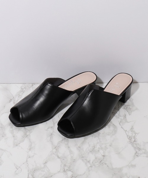 artemis by DIANA（アルテミスバイダイアナ）の「甲深ミュール（サンダル・レディース・ホワイト/ブラック/ベージュ/ブラウン・M/L/S/XL）」の9枚目の写真