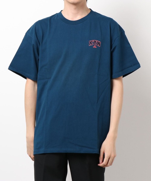 WHO'S WHO gallery（フーズフーギャラリー）の「【KOOKY'N/クーキー】フロッキーミニカレッジTEE（Tシャツ/カットソー・メンズ・ホワイト/アッシュグレー/ブラック/ブルー/グリーン・FREE）」の10枚目の写真