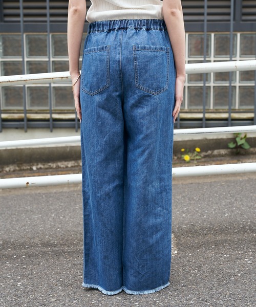 CIAOPANIC TYPY（チャオパニックティピー）の「【TYPYDENIM】タックイージーパンツ（デニムパンツ・レディース・ネイビー/ブルー・SMALL/MEDIUM/LARGE）」の10枚目の写真