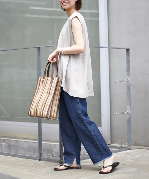 CIAOPANIC TYPY（チャオパニックティピー）の「【TYPYDENIM】タックイージーパンツ（デニムパンツ・レディース・ネイビー/ブルー・SMALL/MEDIUM/LARGE）」の13枚目の写真