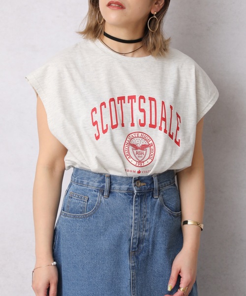 Bonjour Sagan（ボンジュールサガン）の「カレッジプリントTシャツ/フレンチスリーブプルオーバー【ZOZO限定アイテム】（Tシャツ/カットソー・レディース・スミクロ/オレンジ/アイボリー/オートミール/ブルー・FREE）」の4枚目の写真