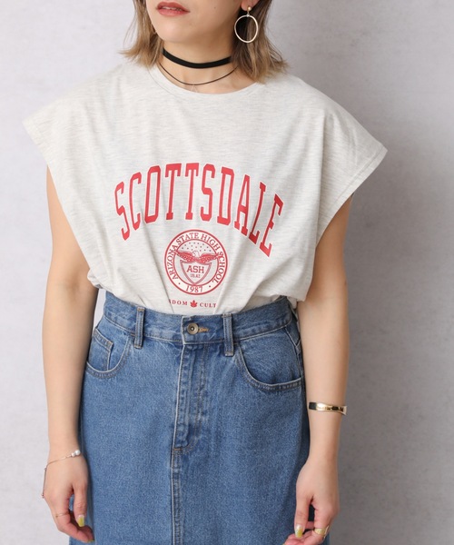 Bonjour Sagan（ボンジュールサガン）の「カレッジプリントTシャツ/フレンチスリーブプルオーバー【ZOZO限定アイテム】（Tシャツ/カットソー・レディース・スミクロ/オレンジ/アイボリー/オートミール/ブルー・FREE）」の9枚目の写真