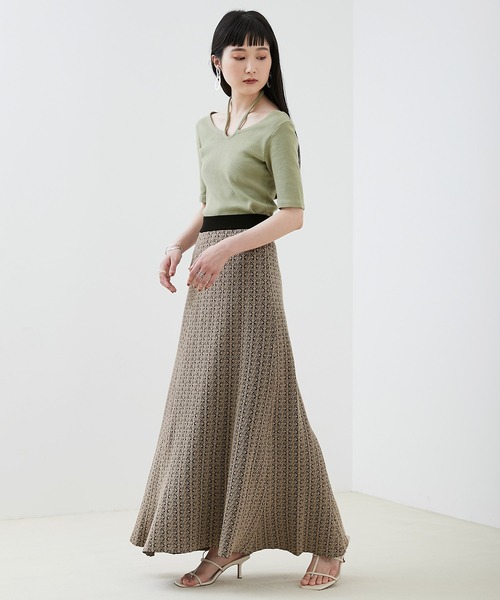 EMMA（EMMA CLOTHES）（エマ）の「【EMMA】ジャガードニットフィットフレアスカート（スカート・レディース・ベージュ/ブラウン・FREE）」の8枚目の写真