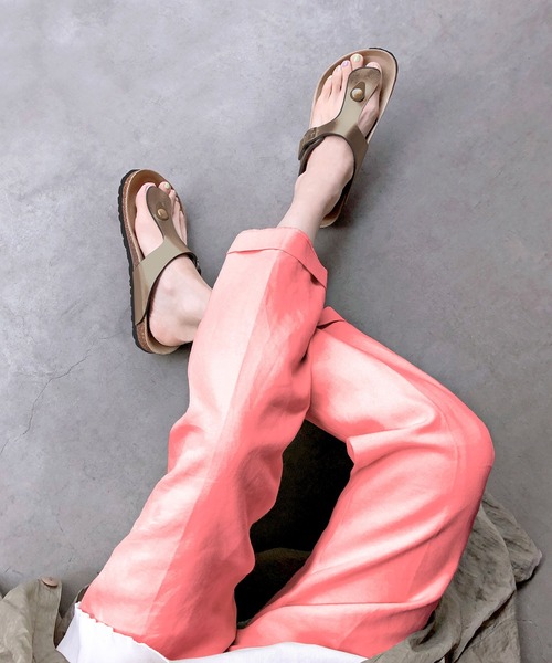 enchanted(エンチャンテッド)の「トングスバックルフラットサンダル(サンダル・レディース・ブラック/シルバー/ブロンズ/パイソン/ホワイト・LL/S/M/L)」の4枚目の写真