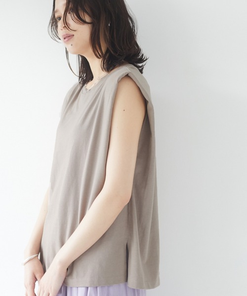 Sugar spoon（シュガースプーン）の「・SUGAR SPOON カタパットフレンチTシャツ＊（Tシャツ/カットソー・レディース・チャコールグレー/ブラック/パープル/グレイッシュベージュ/ピンクベージュ/アイボリー・FREE）」の5枚目の写真