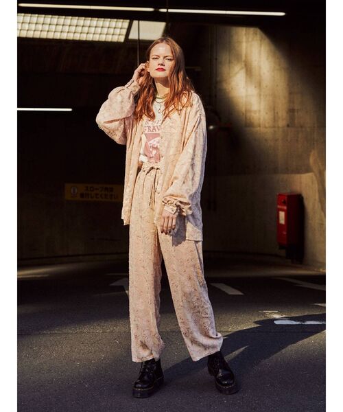 jouetie（ジュエティ）の「【セットアップ対応】ジャカードシアーパンツ（その他パンツ・レディース・ブラック・MEDIUM）」の2枚目の写真